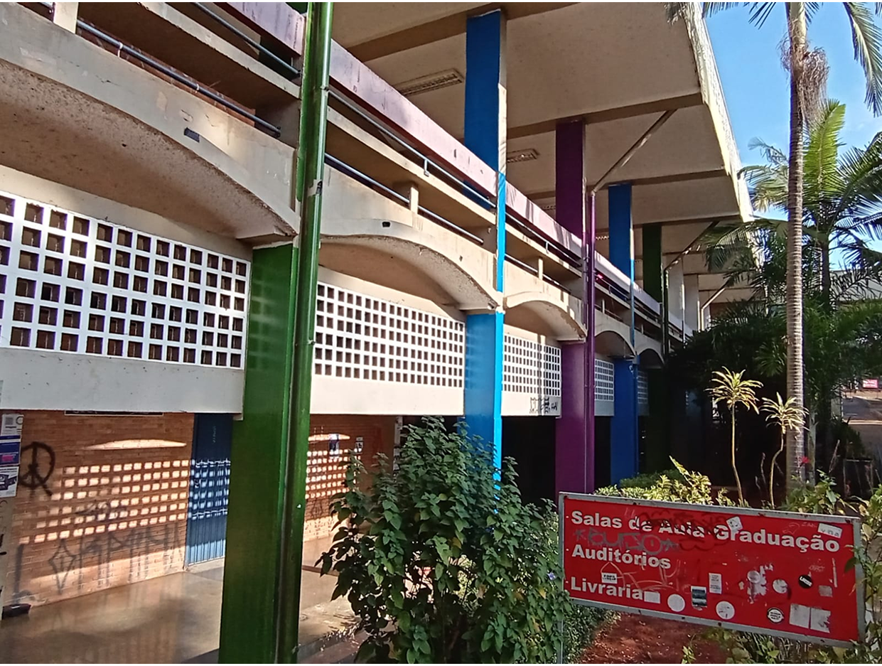 Prédio de graduação do IFCH